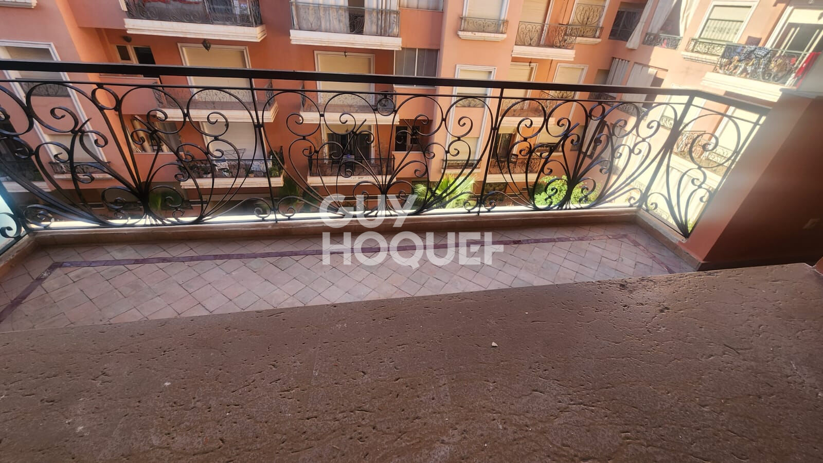 ACHAT/VENTE  Appartement  T 3 100m² résidence avec piscine. Idéal invest.