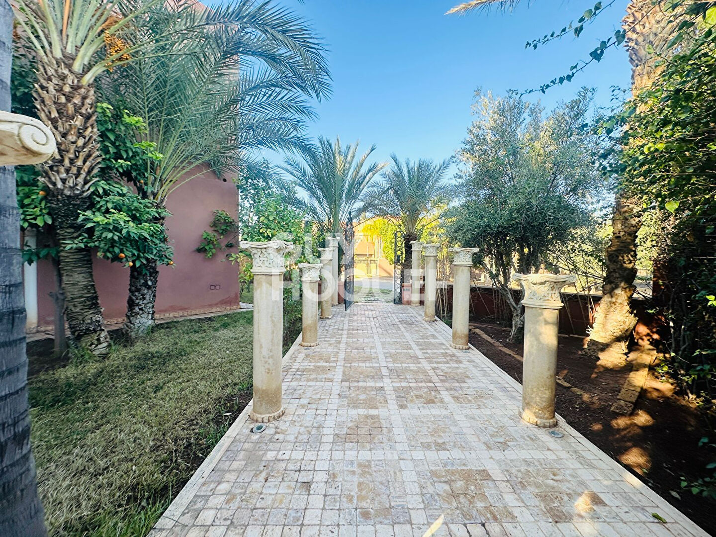 ACHAT/VENTE  Domaine Amelkis 2 villa sur 900m² de terrain.