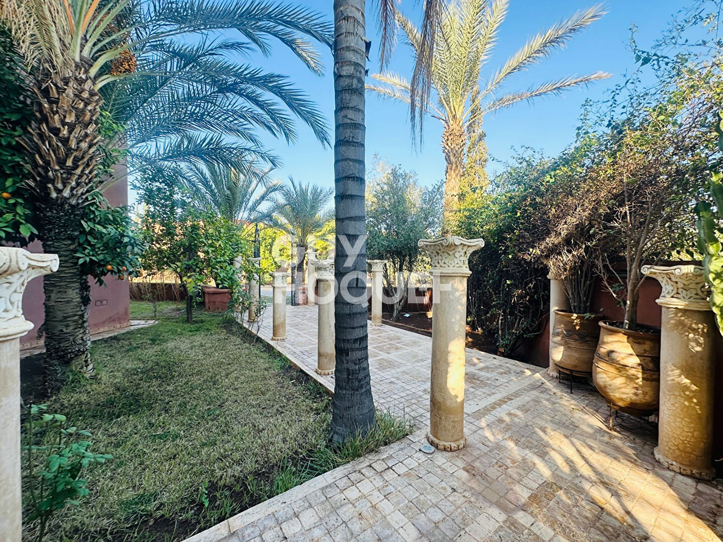 ACHAT/VENTE  Domaine Amelkis 2 villa sur 900m² de terrain.