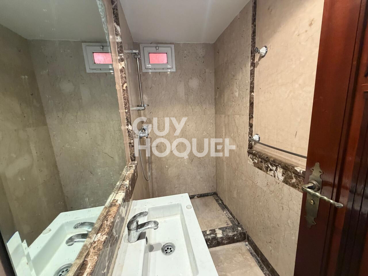 Location Appartement Hivernage  2 chambres  85 m2