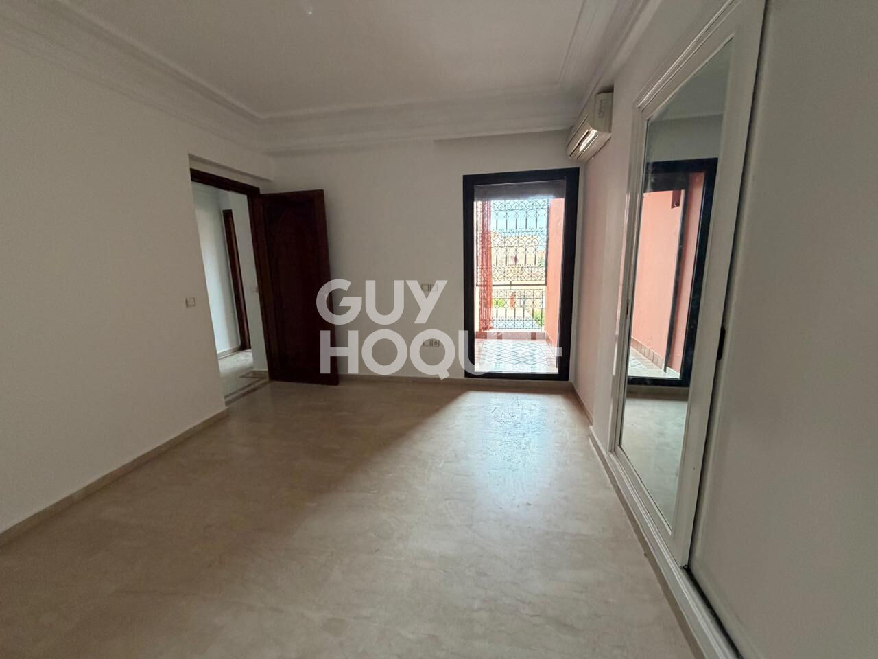 Location Appartement Hivernage  2 chambres  85 m2