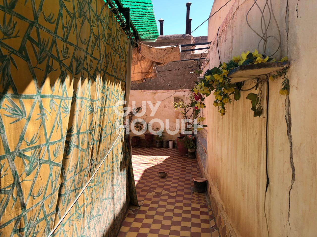 Riad à vendre à Marrakech - Secteur Semmarine - Réf 260044VE