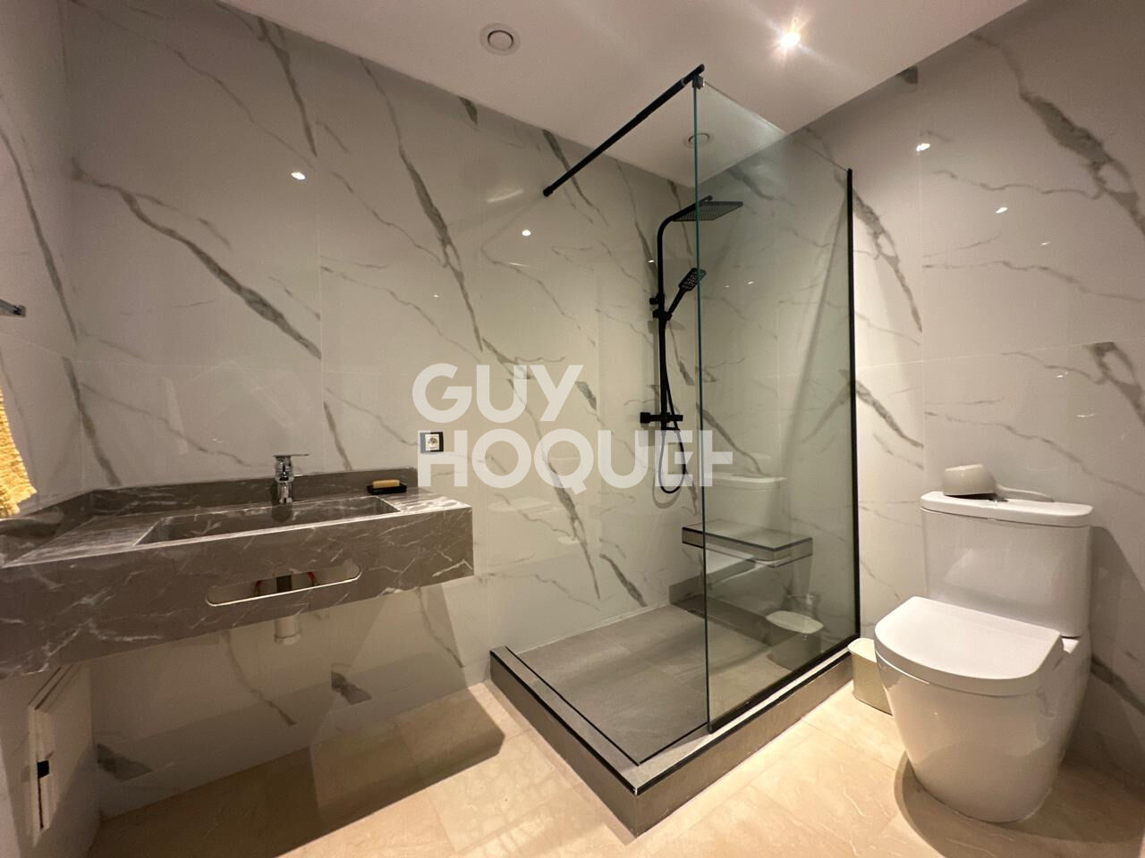 À louer: bel appartement 2 ch avec piscine à gueliz