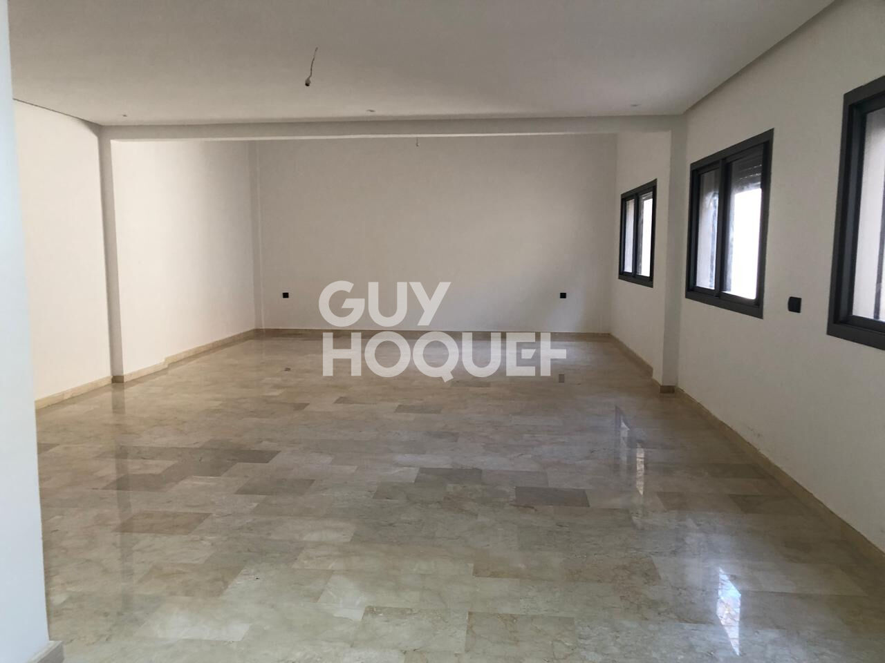 Appartement 4 pièces à vendre à Camp Ghoul, Marrakech - Réf 260056VE