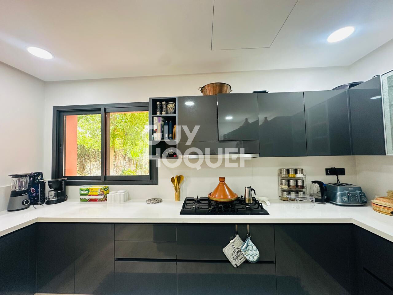 Achat-Vente Villa à vendre à golf AMELKIS 4 chambres sans vis a vis 4 chs
