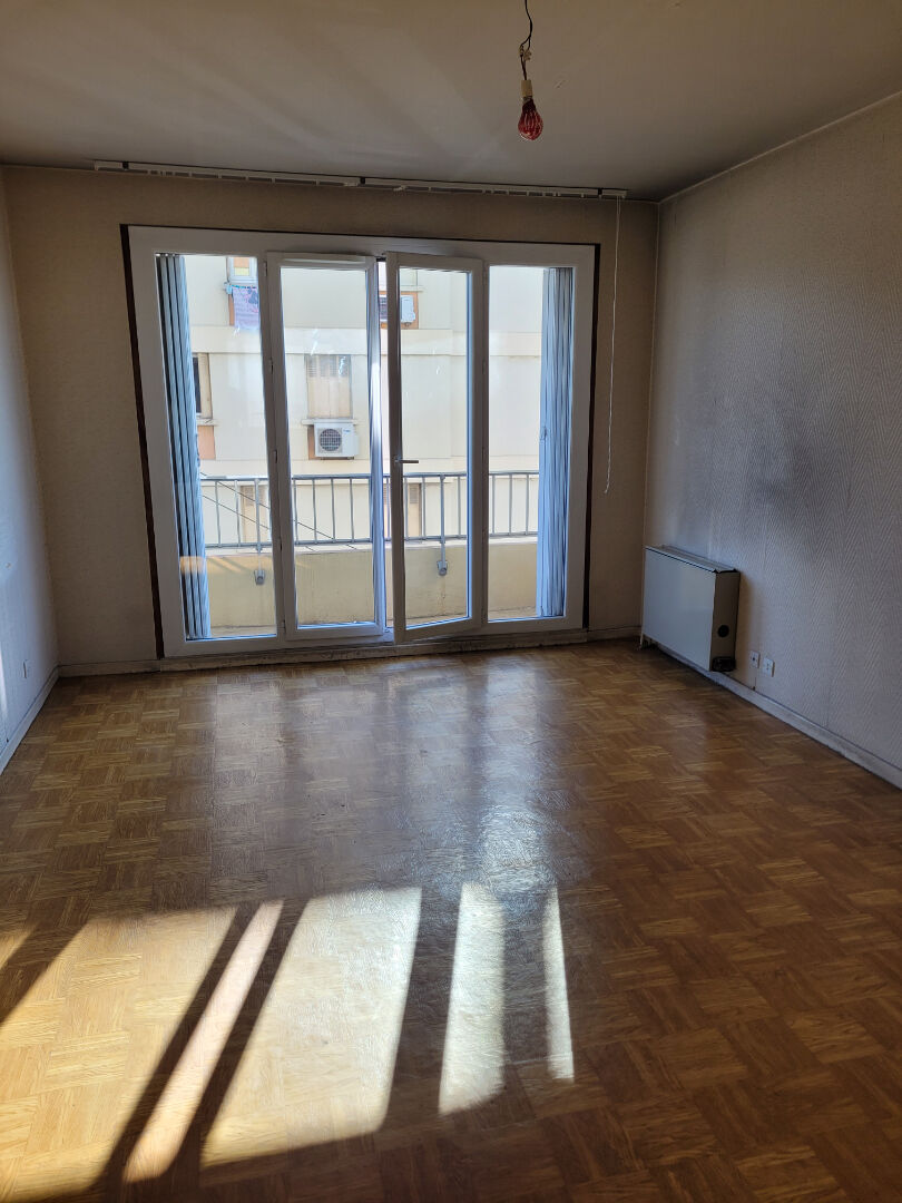 Appartement Marseille 2 pièce(s) 46 m2.