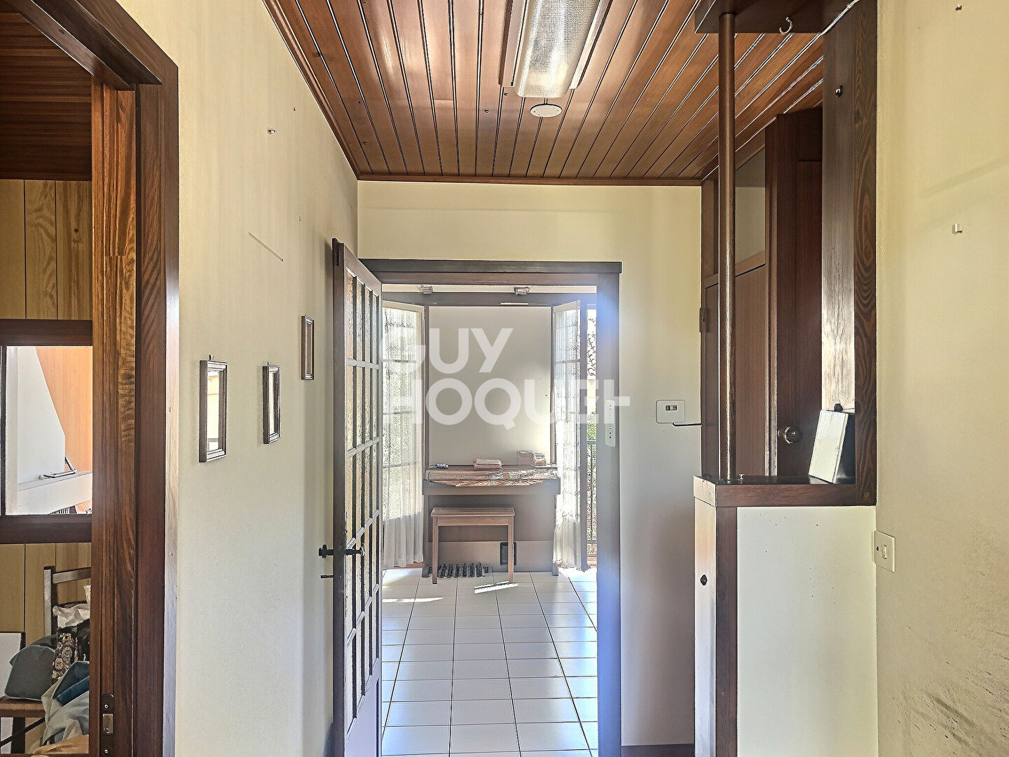 A VENDRE  PAVILLON 4 pièce(s) 80 m2 AVEC GARAGE, JARDIN ET CAVE AU PARC DES AMANDIERS 13170 LES PENNES MIRABEAU