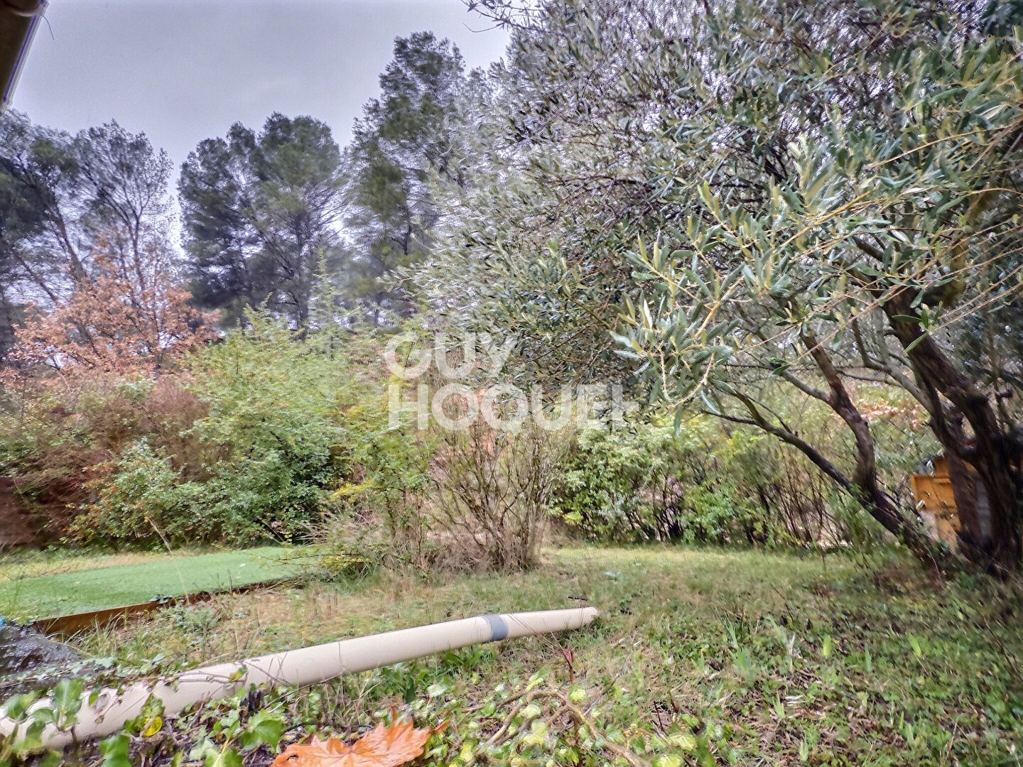 À louer - T3 avec mezzanine dans un mas provençal à Fuveau avec piscine