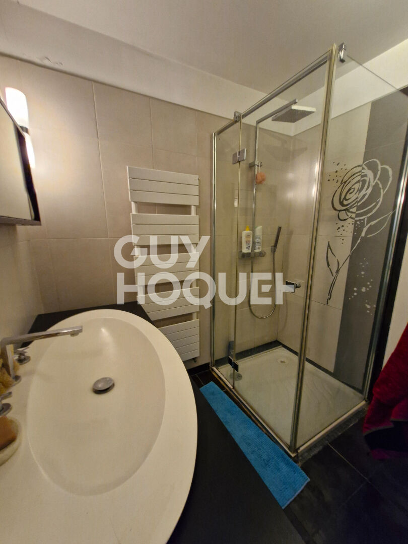 Appartement de 114 m2 avec patio de 30m² - Boulevard de la Belliarde