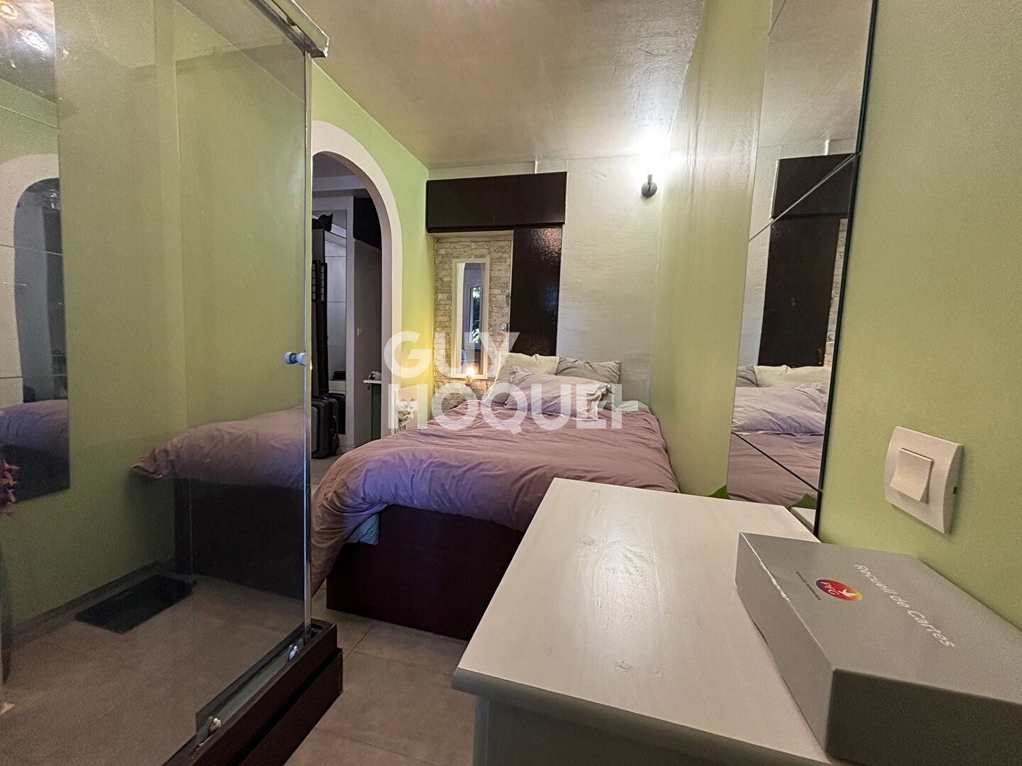 A vendre 2 chambres de service réunies de 18,'45 m²  13008 Marseille