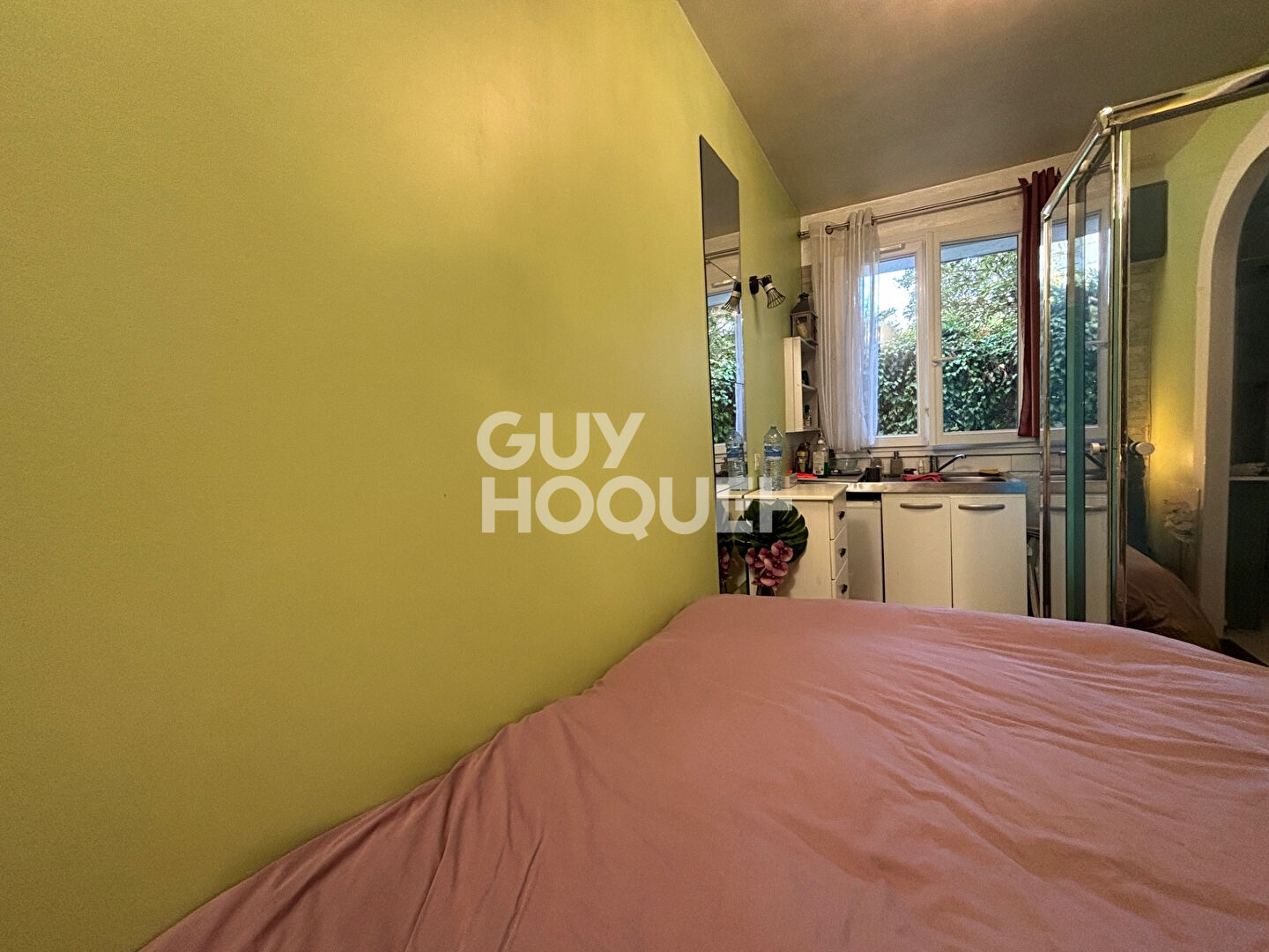 A vendre 2 chambres de service réunies de 18,'45 m²  13008 Marseille