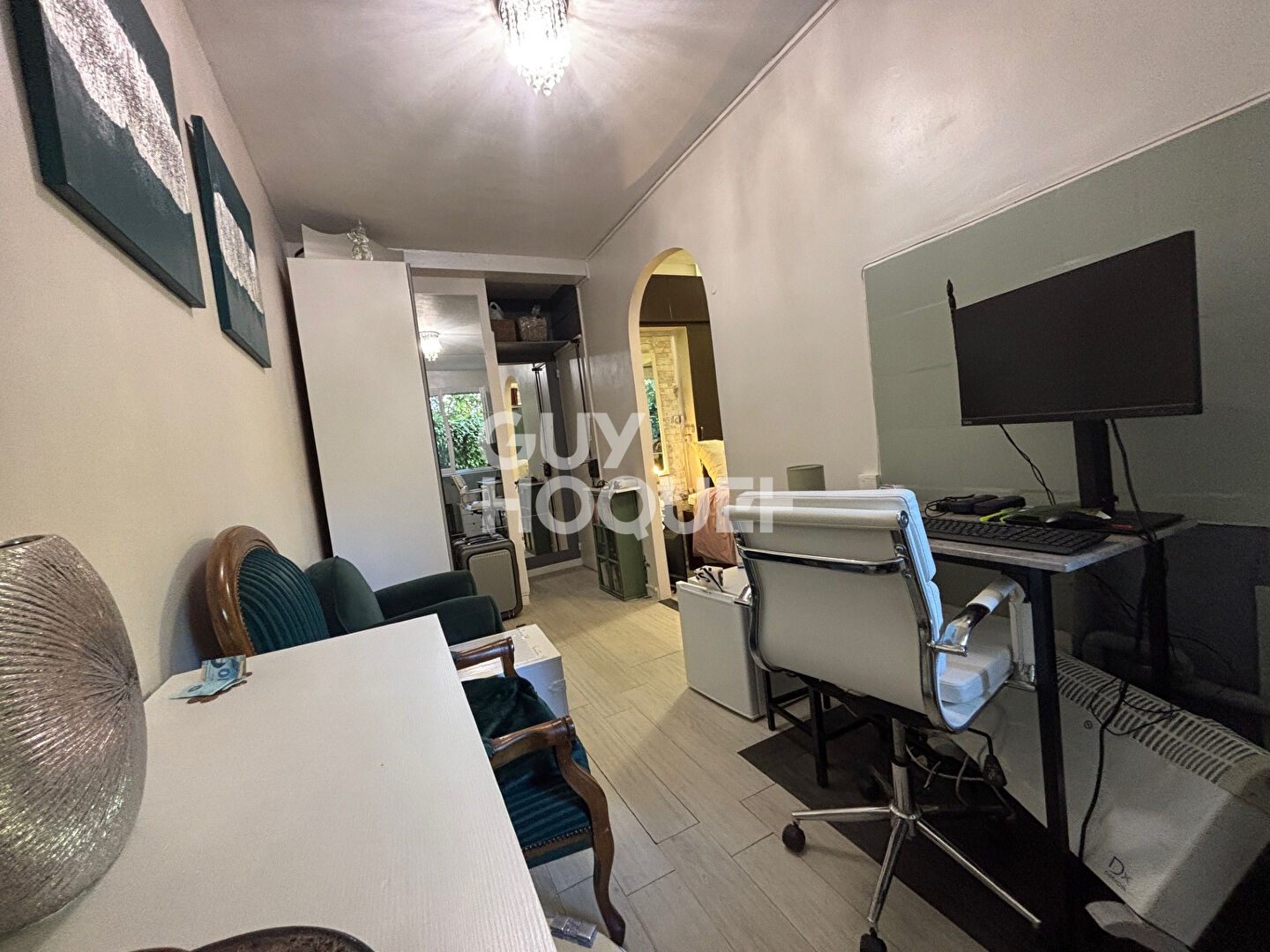 A vendre 2 chambres de service réunies de 18,'45 m²  13008 Marseille