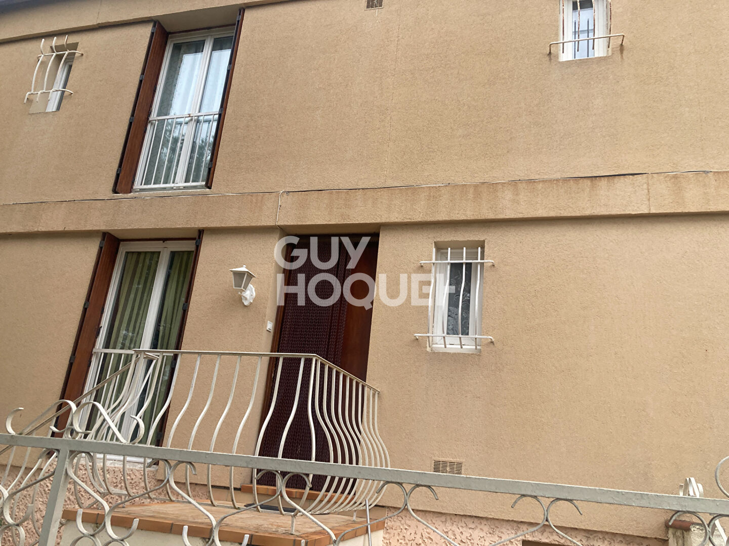 A VENDRE Maison mitoyenne 4 pièce(s) 80 m2 13170 LES PENNES MIRABEAU
