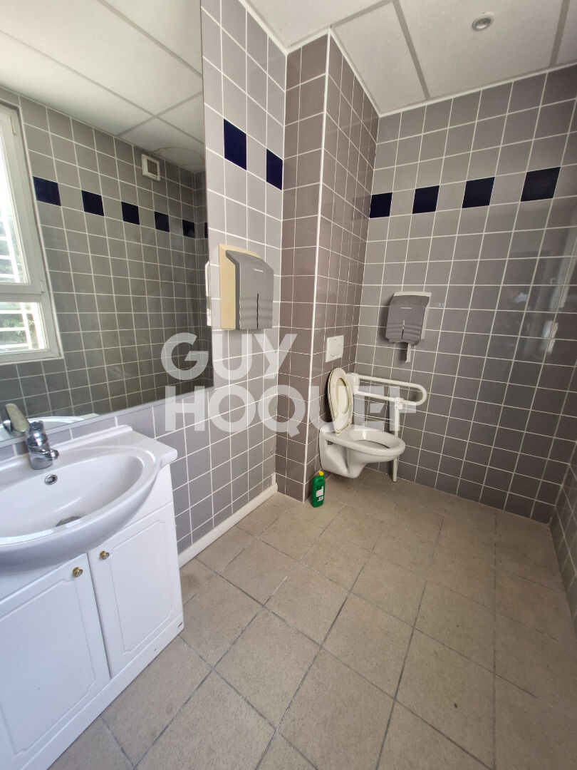 Immeuble MARSEILLE 13014  SAINTE-MARTHE Idéal investisseur  Local 285 m² avec fort potentiel + terrain 406 m² + surélévation possible