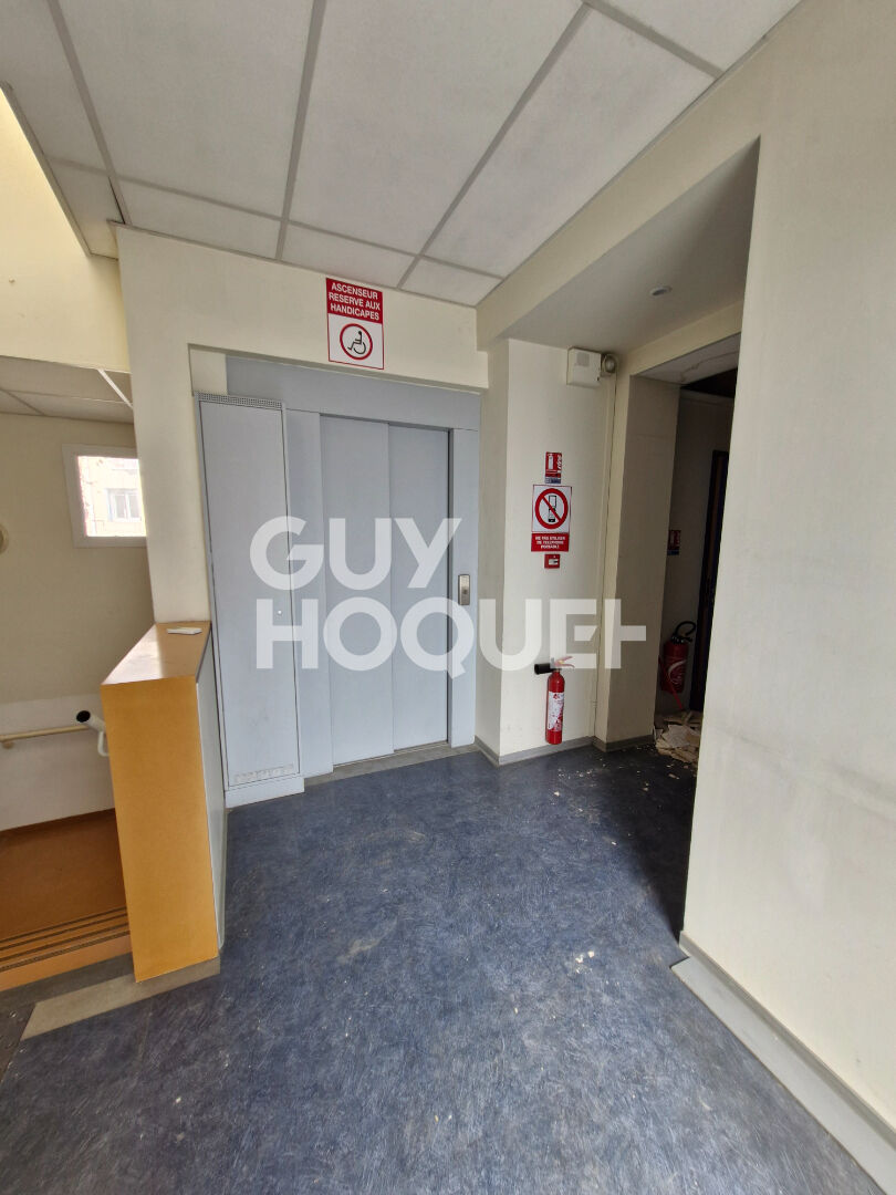 Immeuble MARSEILLE 13014  SAINTE-MARTHE Idéal investisseur  Local 285 m² avec fort potentiel + terrain 406 m² + surélévation possible