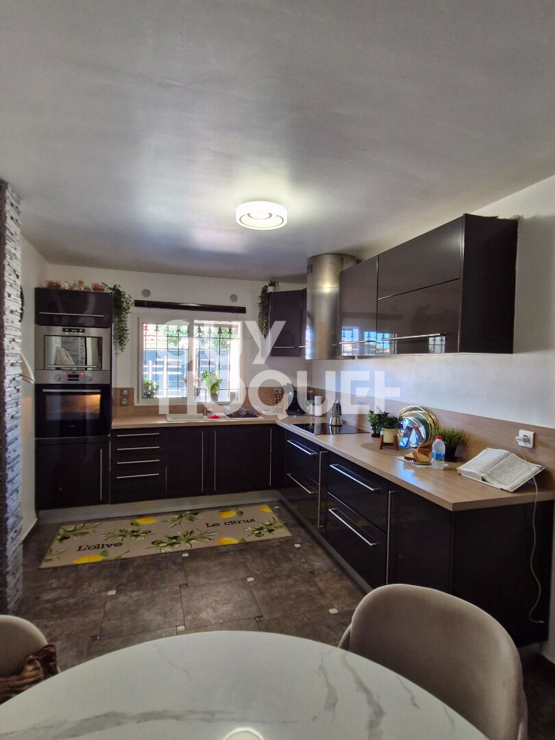 Maison Marseille 5 pièce(s) 130 m2 "La rose des vents"