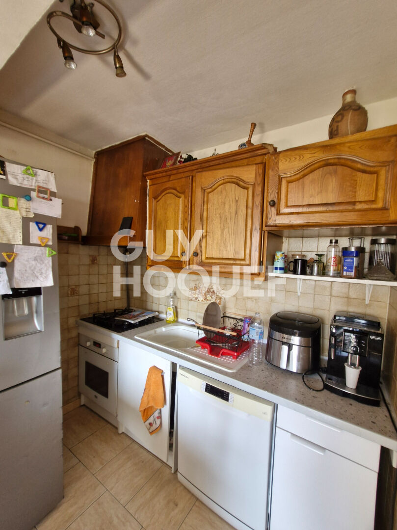 Appartement Marseille 3 pièce(s) 47 m2 avec place de parking et cave