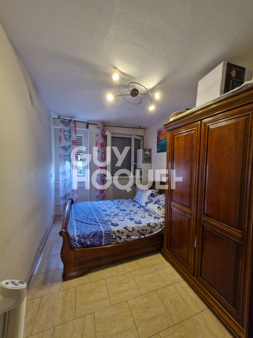 Appartement Marseille 3 pièce(s) 47 m2 avec place de parking et cave
