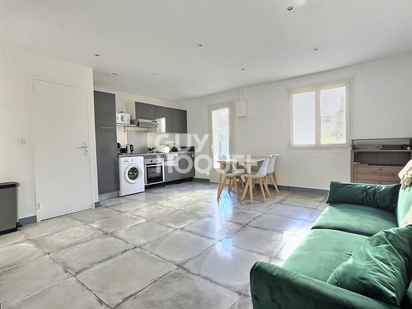 Charmante Maison Meublée -42 m² -Coeur du Village de Saint-Henri