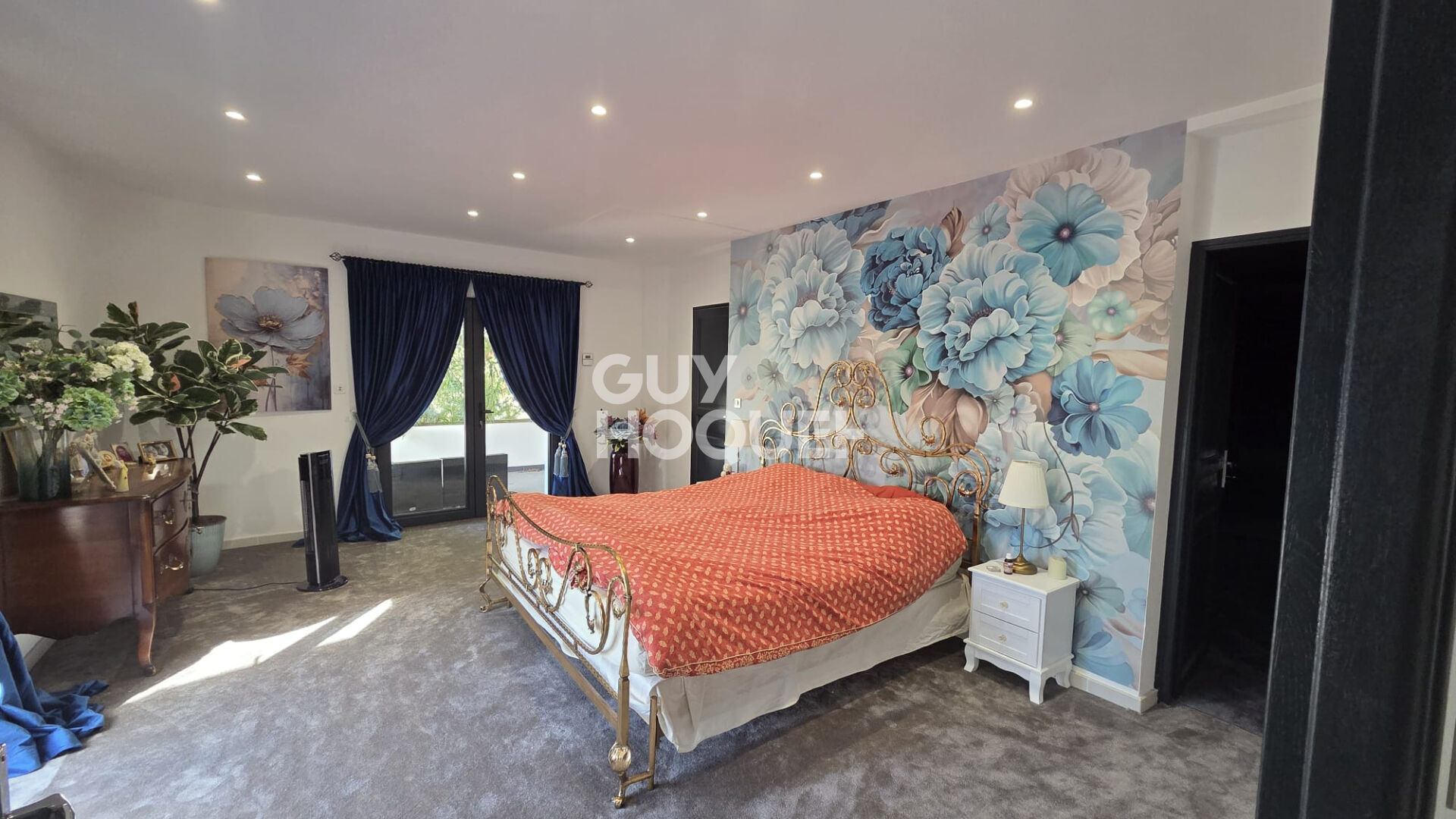 Villa Le Rove 8 pièce(s) 280 m2