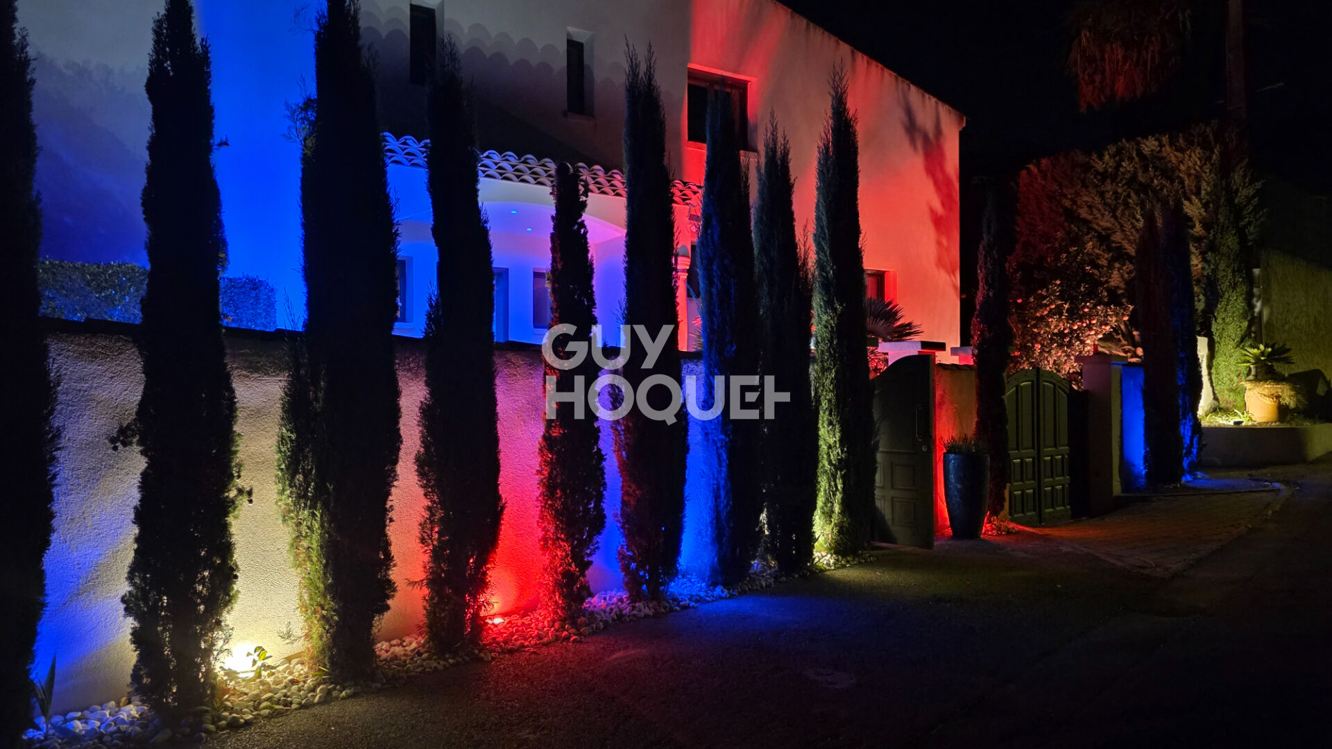 Villa Le Rove 8 pièce(s) 280 m2