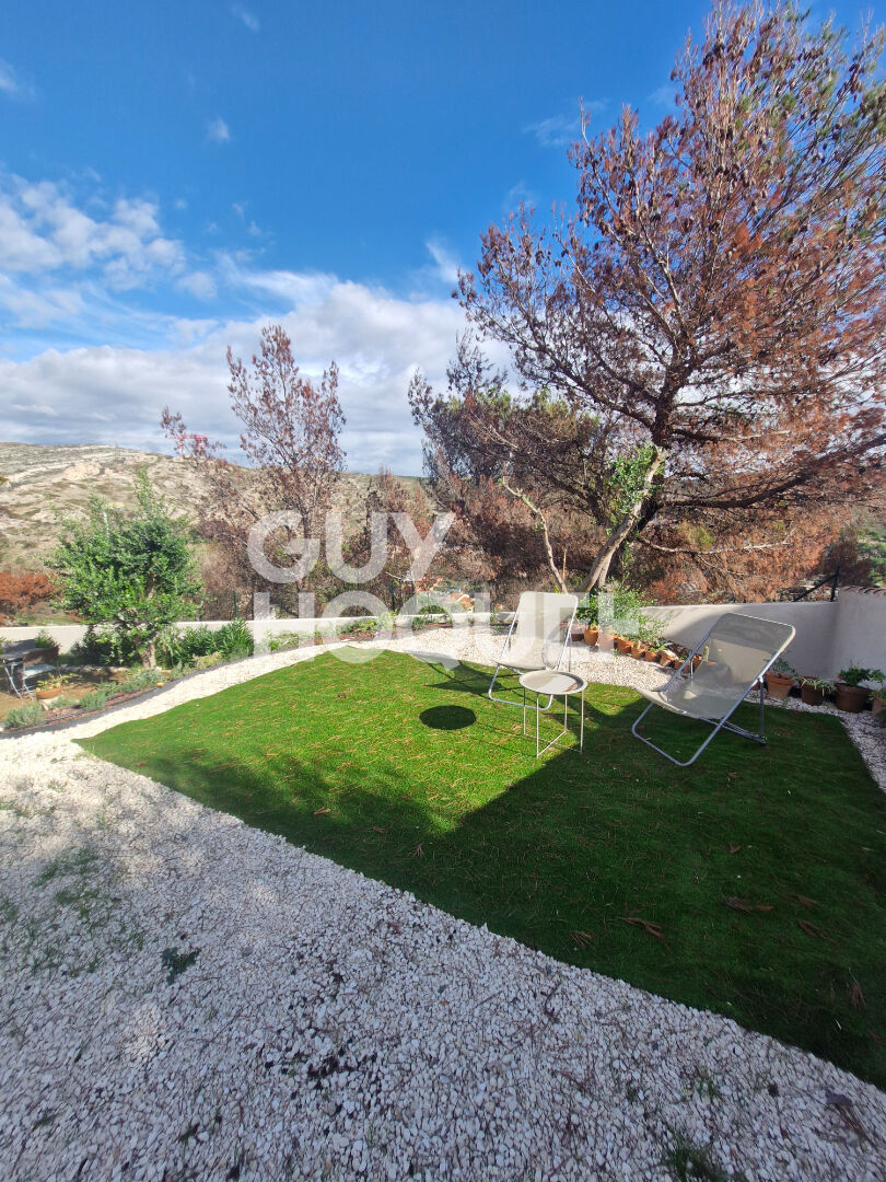 À vendre Marseille - hauteurs de l'Estaque Maison familiale de 107 m² avec jardin arboré 