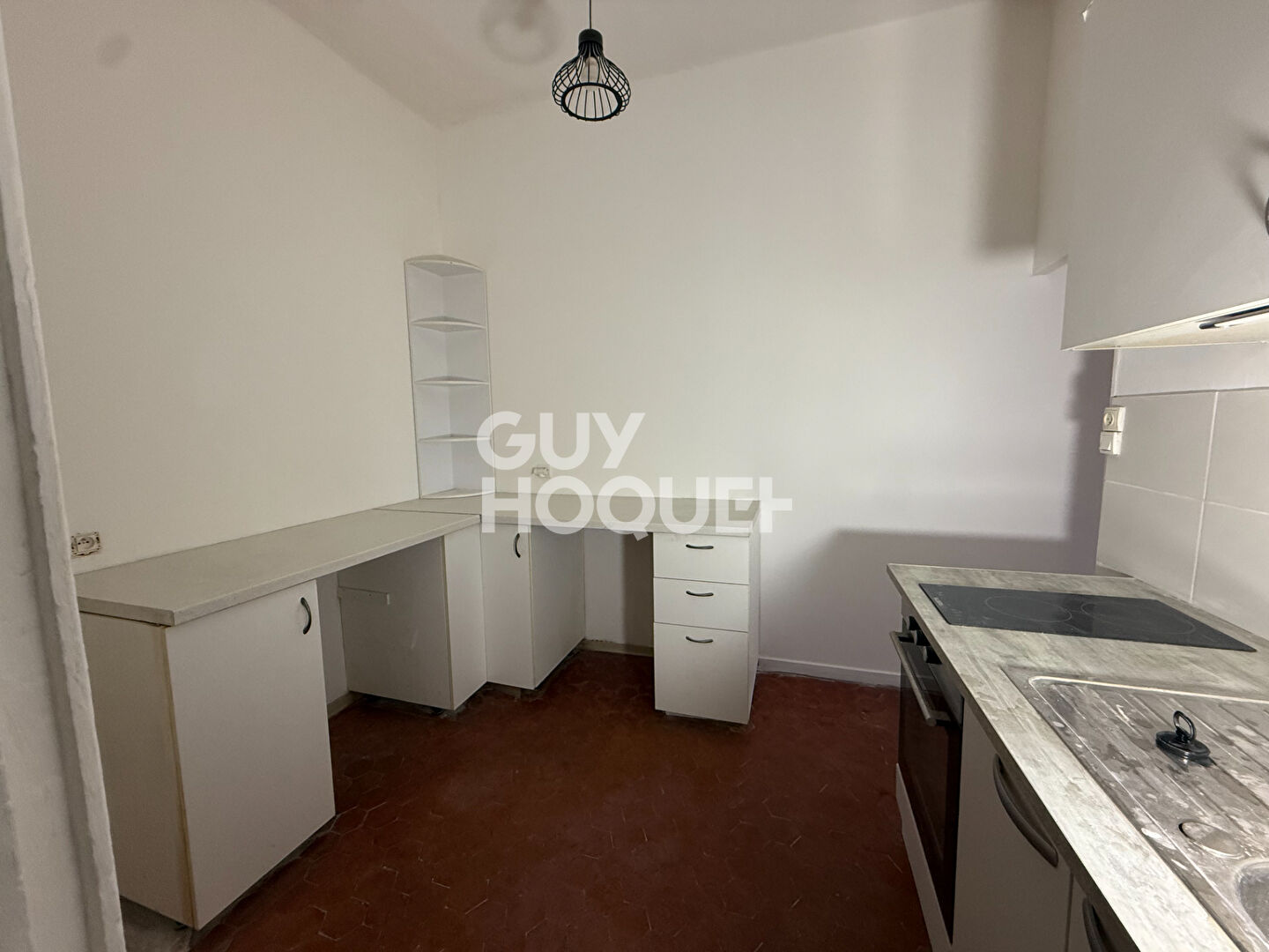 T2 A LOUER BOULEVARD NATIONAL 13001