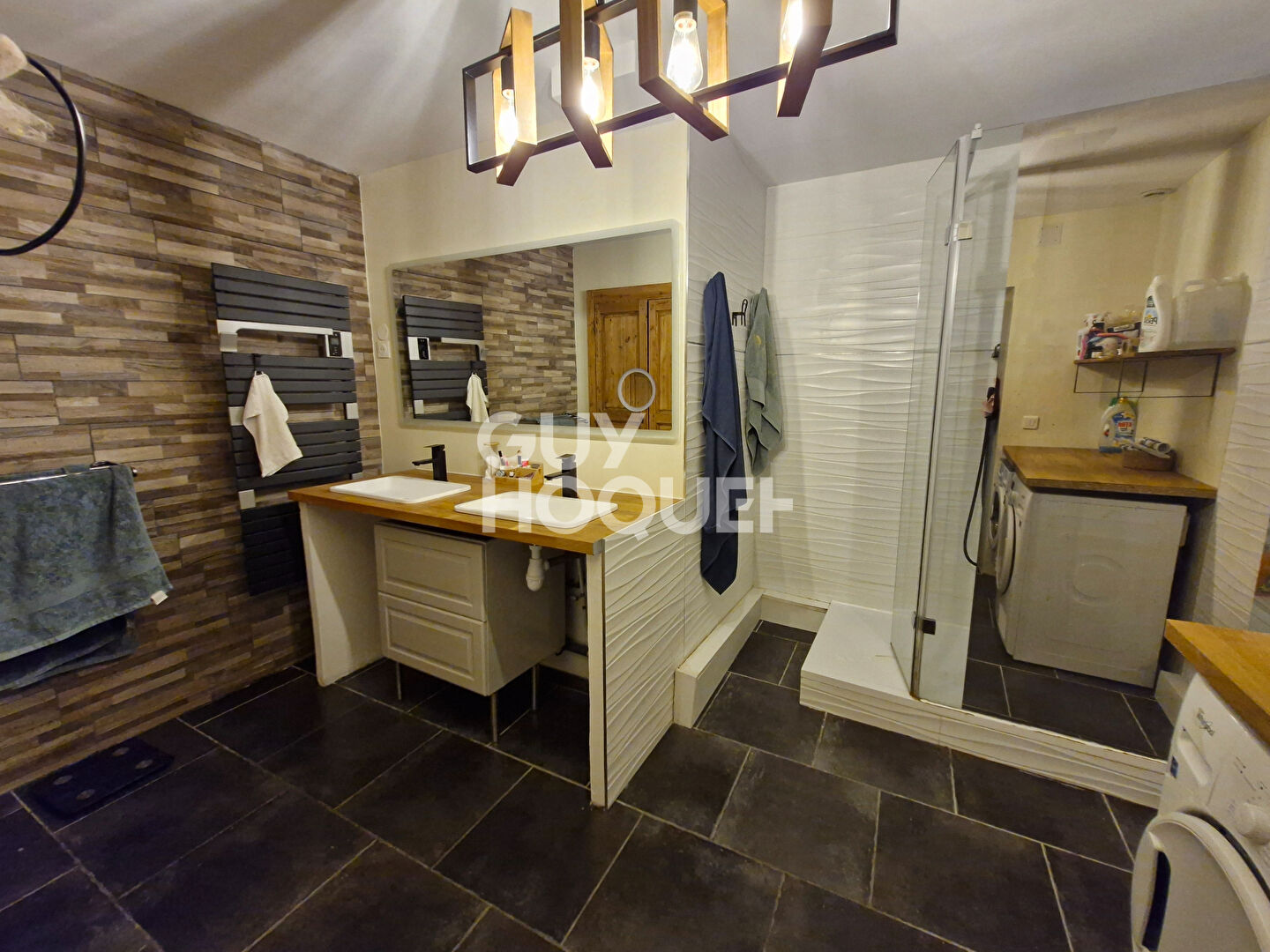 Appartement Marseille 4 pièce(s) 131.77 m2