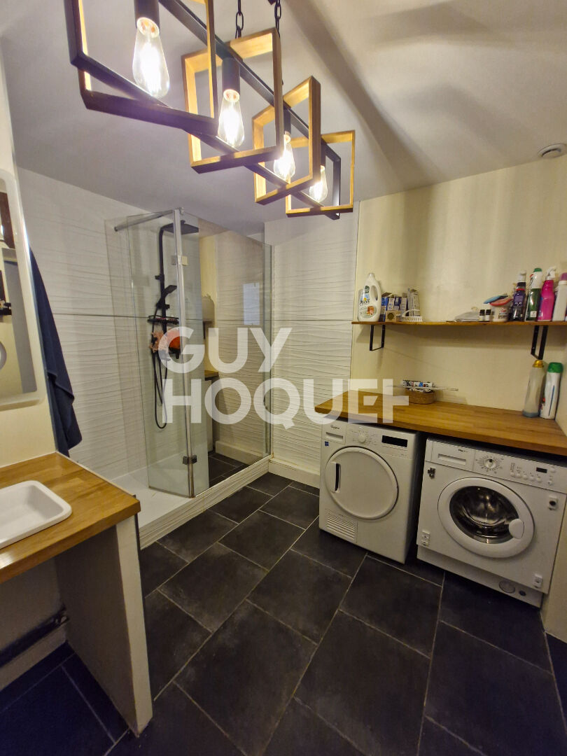 Appartement Marseille 4 pièce(s) 131.77 m2