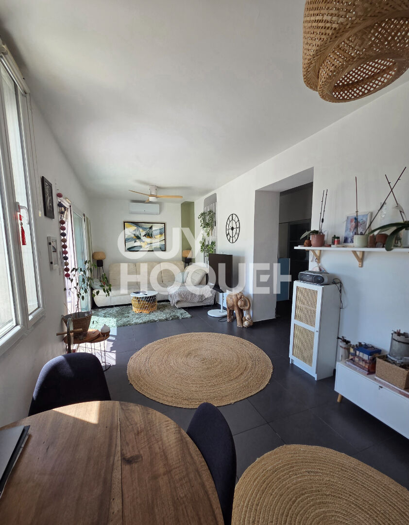 Marseille/Verduron ? Bas de villa T3 avec jardin, terrasse, piscine et garage