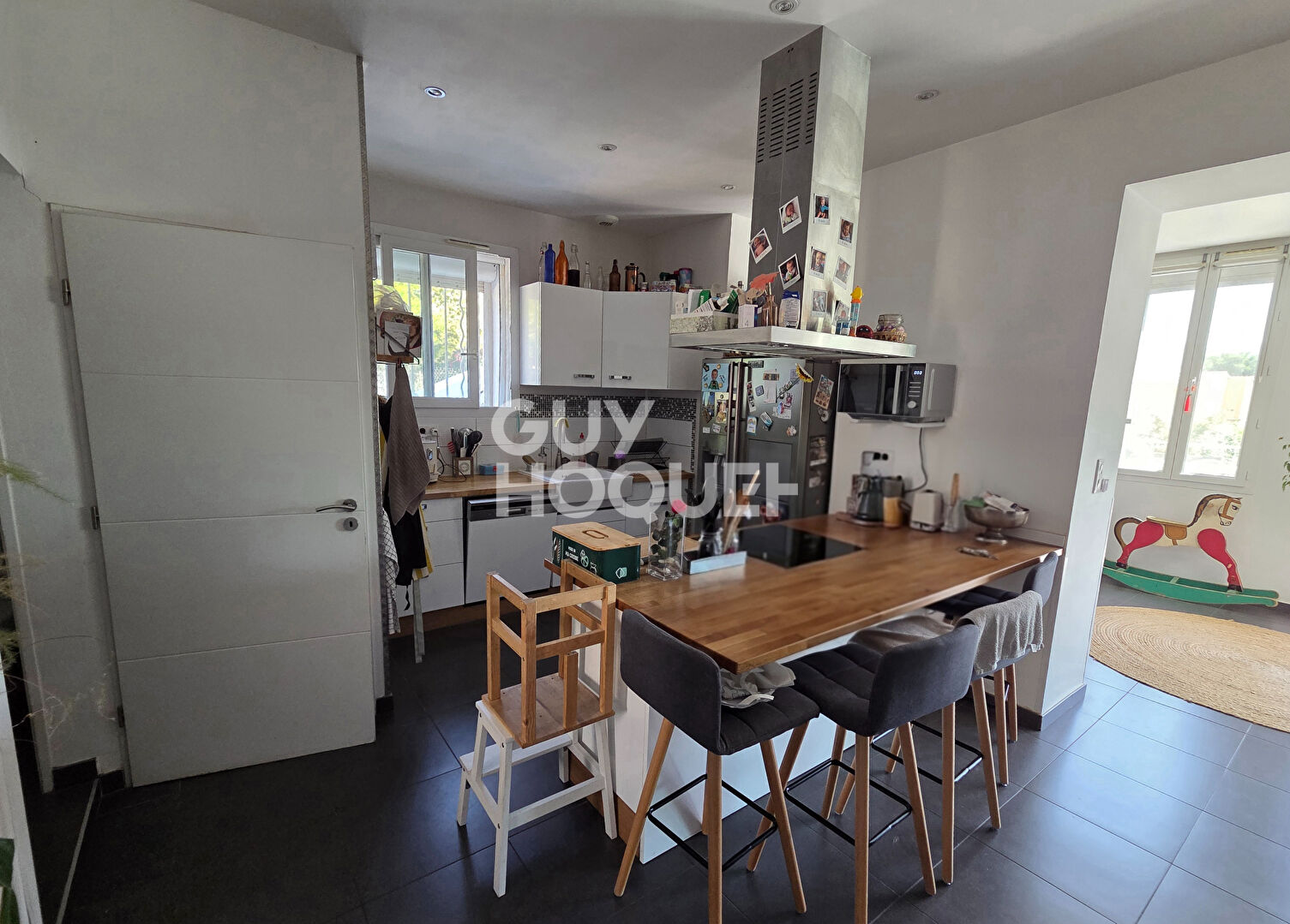 Marseille/Verduron ? Bas de villa T3 avec jardin, terrasse, piscine et garage