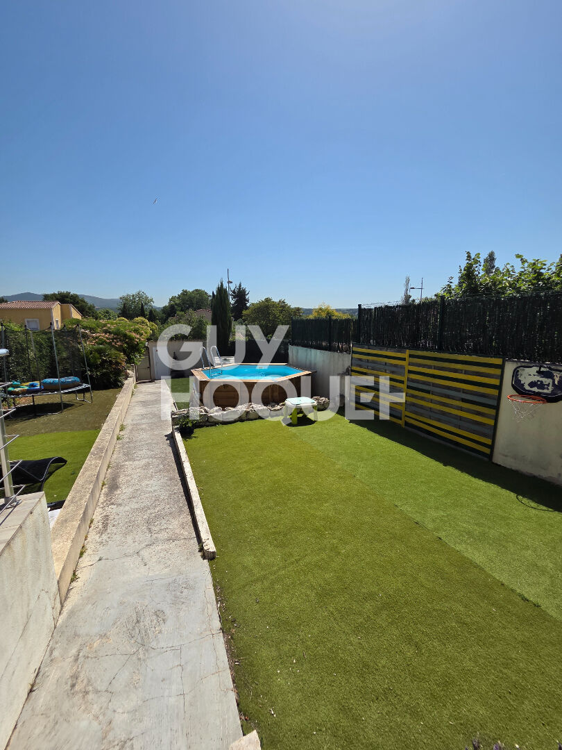 Marseille/Verduron ? Bas de villa T3 avec jardin, terrasse, piscine et garage