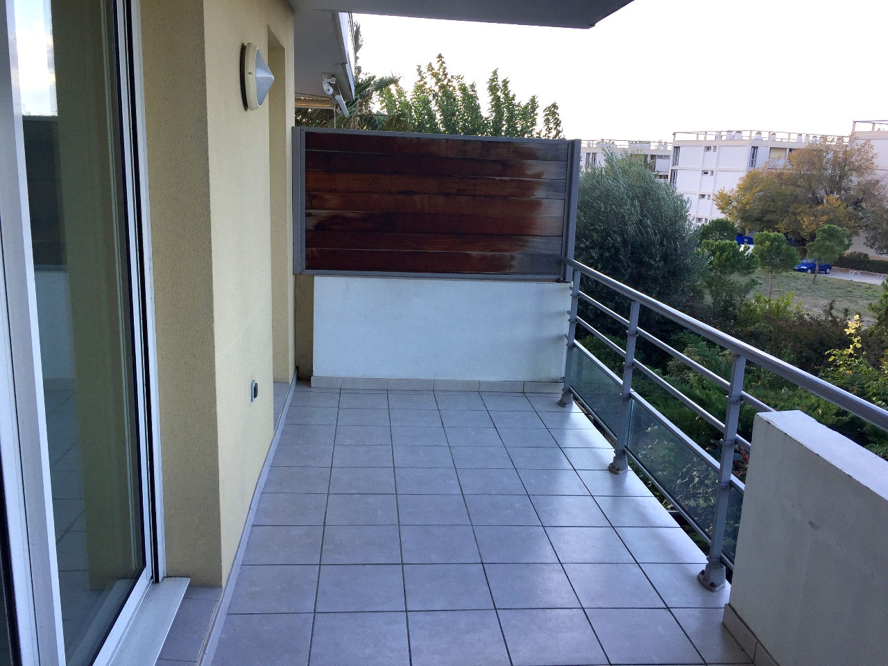 LOCATION T2 13008 MARSEILLE AVEC PLACE DE PARKING