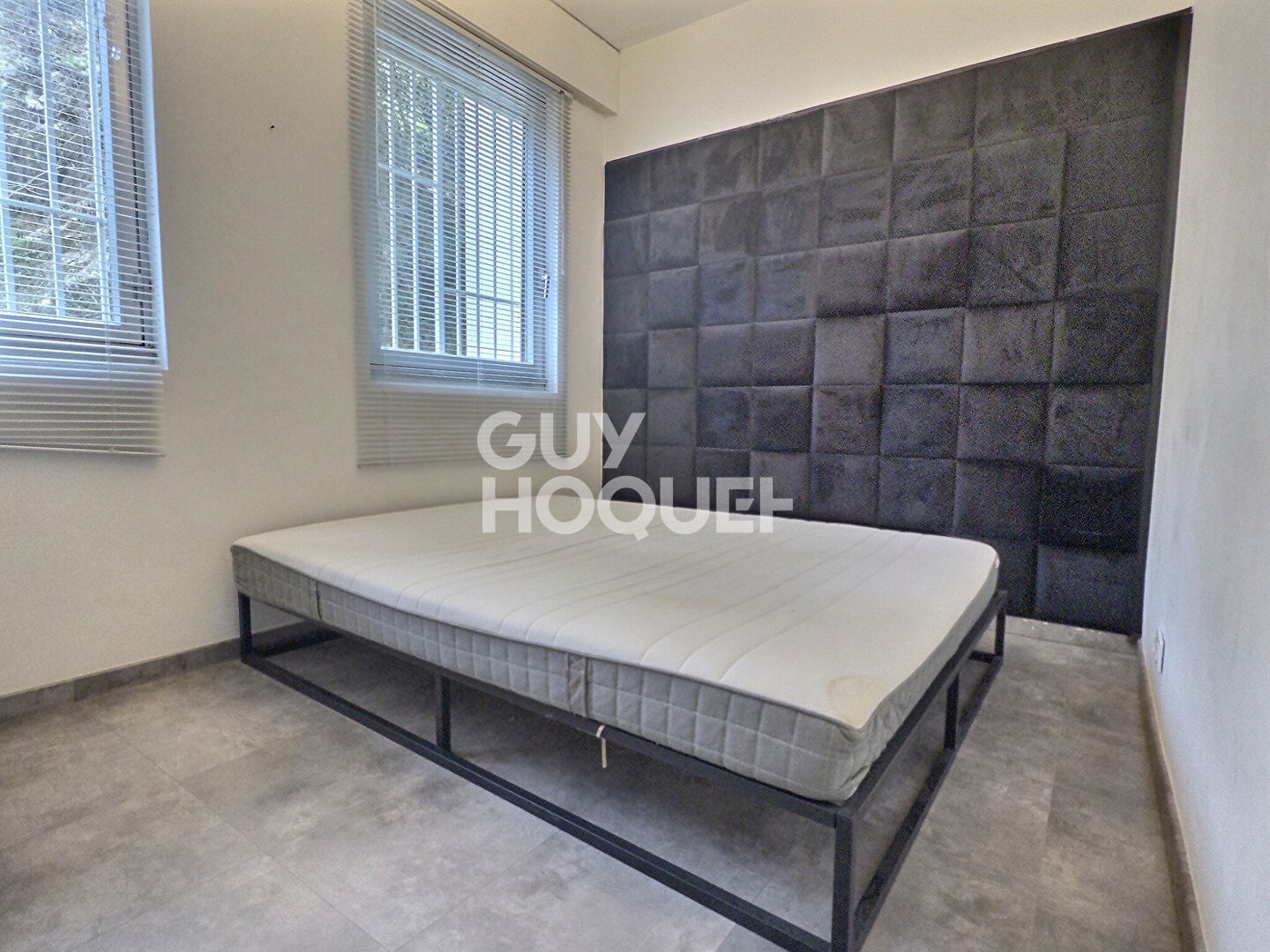 T3-   13008  Carré d'Or  / La Cadenelle 67 m2 avec terrasse au calme