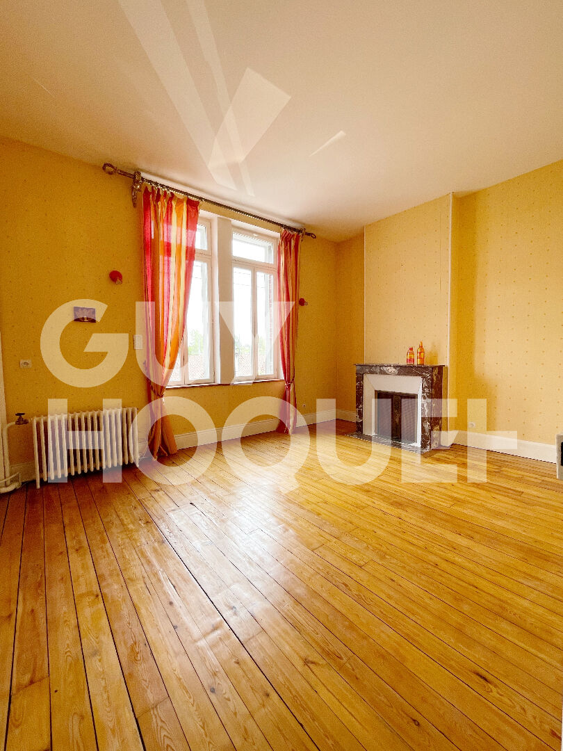 HIRSON : maison T10 (330 m²) en vente