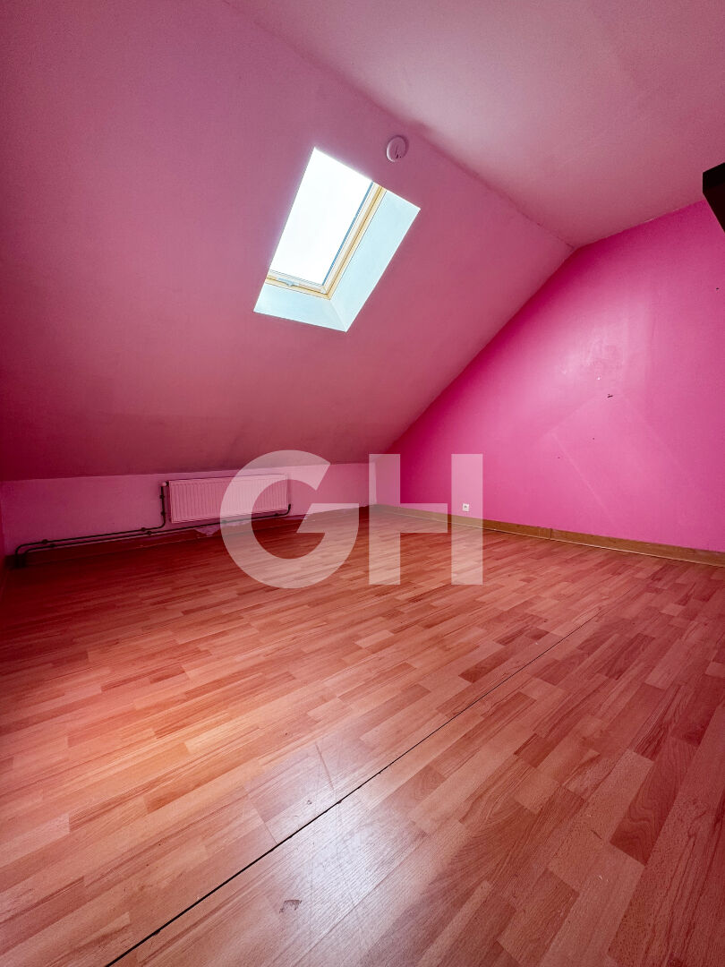 MAUBEUGE : maison 5 pièces (114 m²) en vente