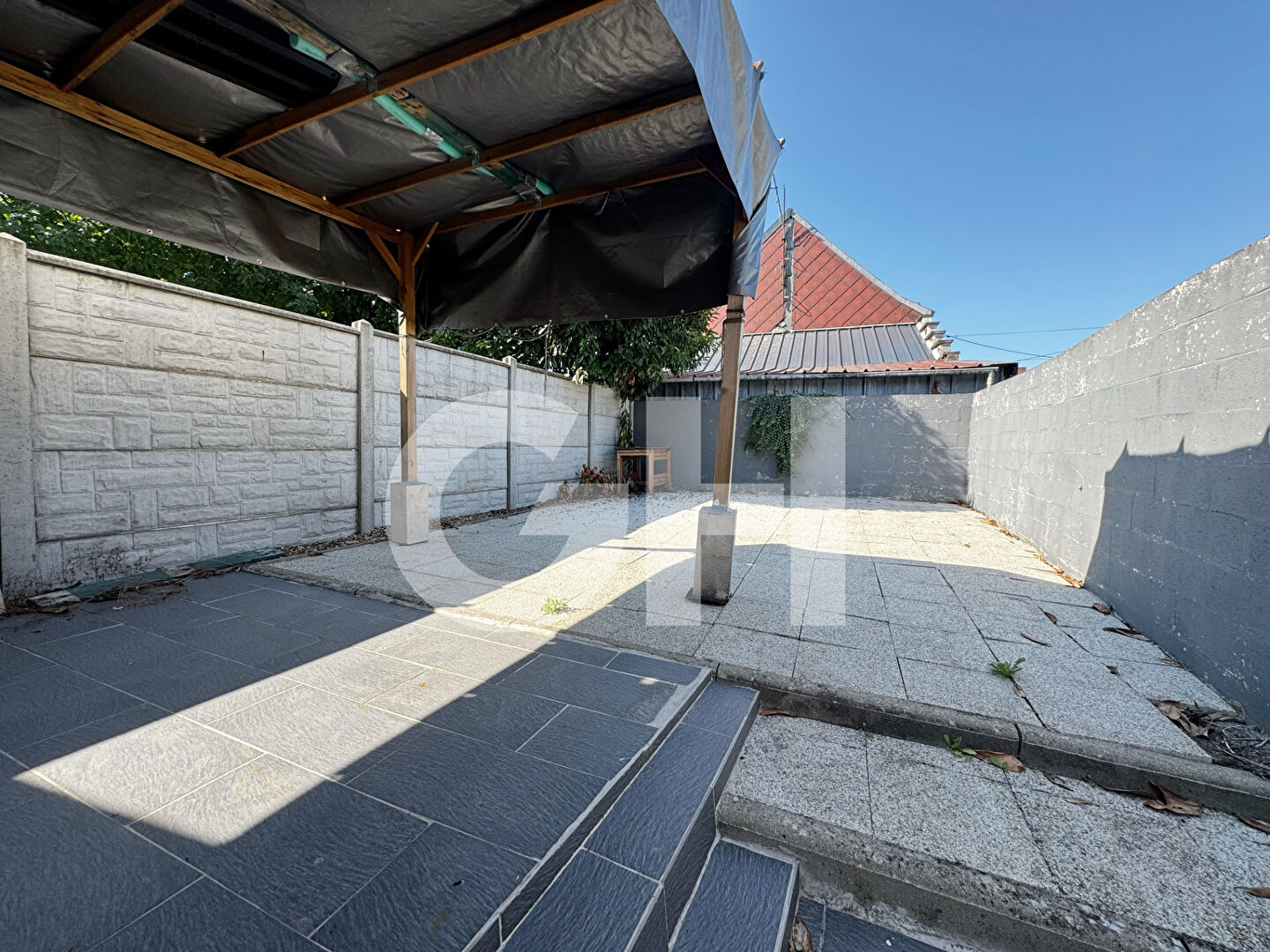 MAUBEUGE : maison 5 pièces (114 m²) en vente