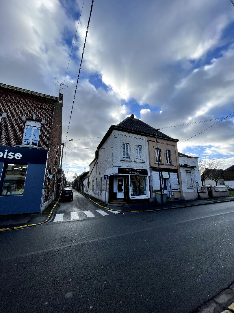 Ensemble immobilier de 250m2à vendre à JEUMONT