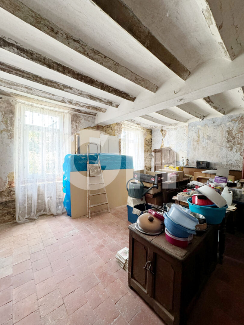 BERELLES : fermette de 5 pièces (140 m²) en vente