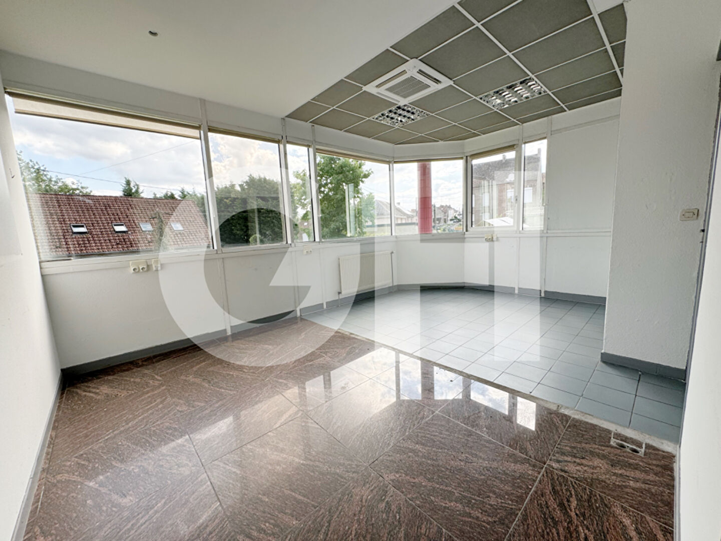 À louer - bureaux de 85 m² à Maubeuge