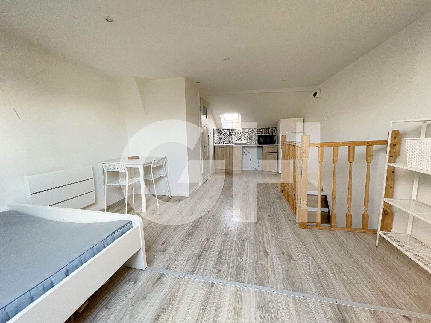 Studio TOUTES CHARGES COMPRISES - Centre-ville de Maubeuge