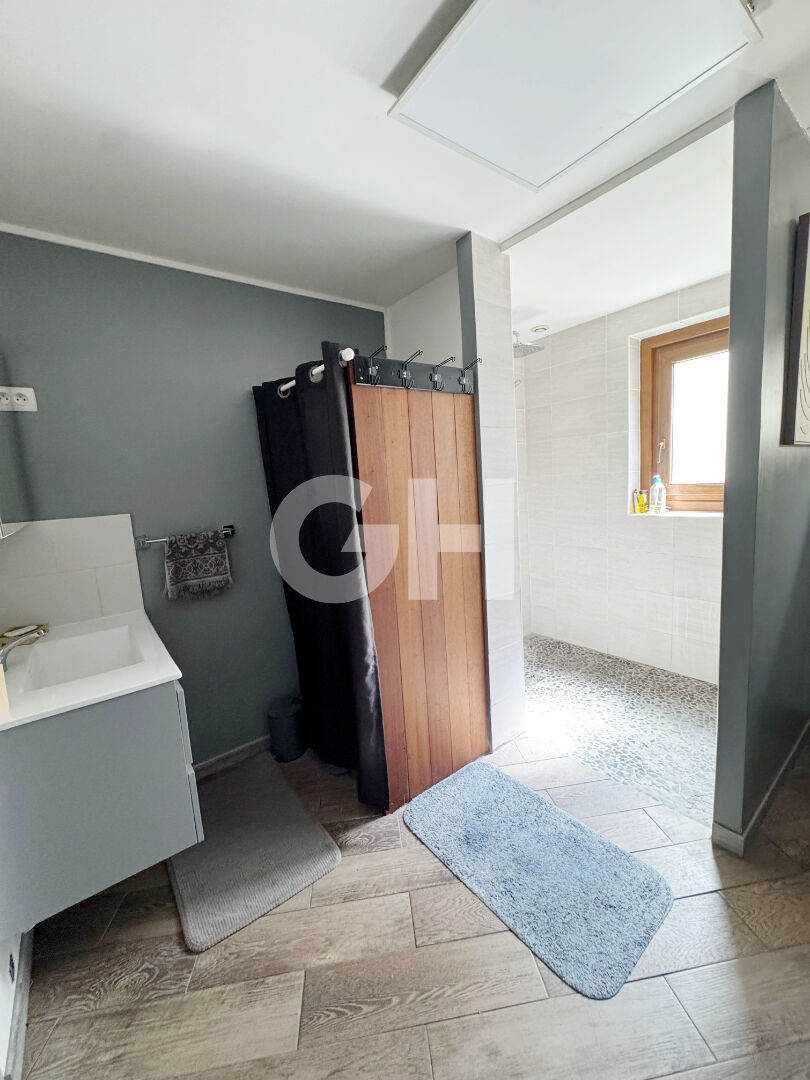 Maison à vendre - 5 pièces - MAUBEUGE - Référence 491