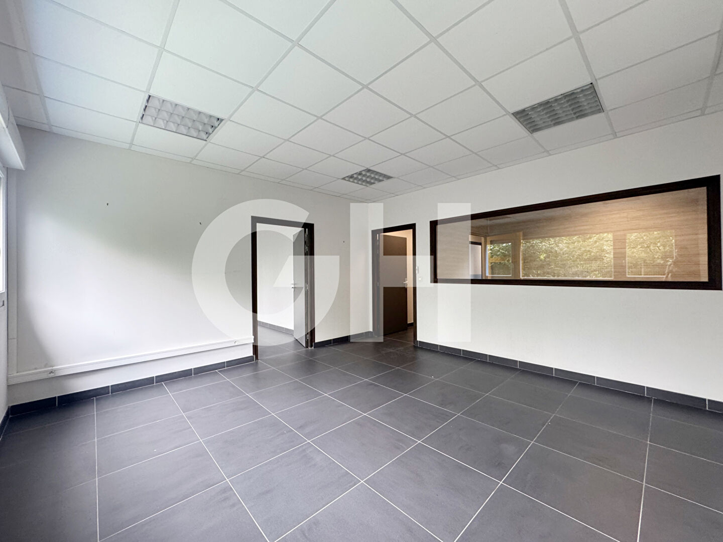 Bureaux Maubeuge 61 m2