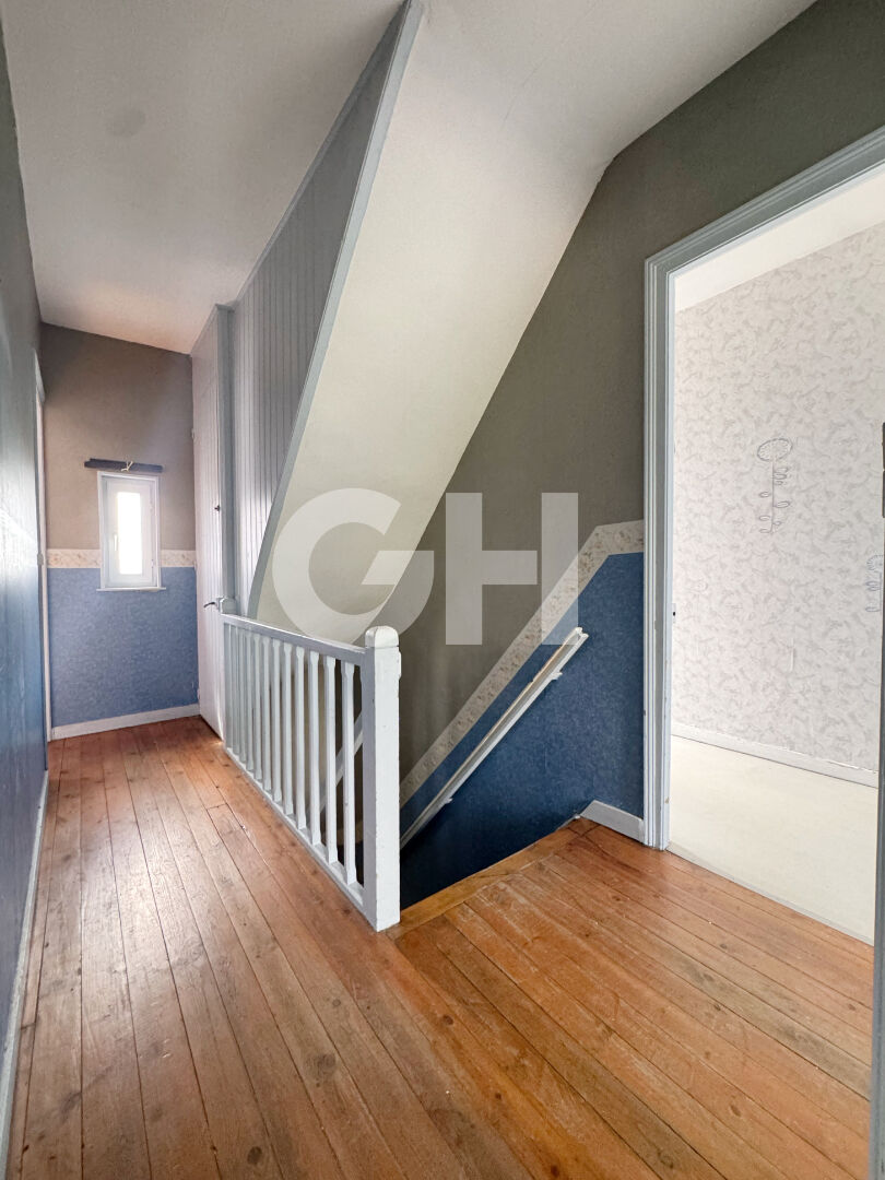 Maison bourgeoise à vendre à Aulnoye-Aymeries - 4 chambres