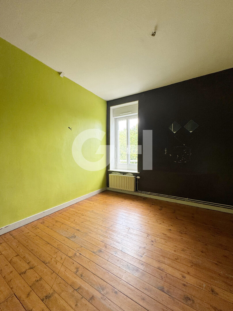 Maison bourgeoise à vendre à Aulnoye-Aymeries - 4 chambres