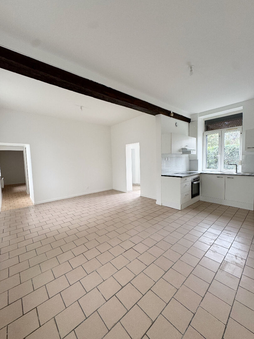 Maison à louer à Maubeuge - 4 pièces, 98.73 m²