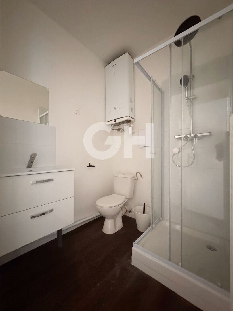 Appartement T1 à louer - Maubeuge, Faubourg de Mons