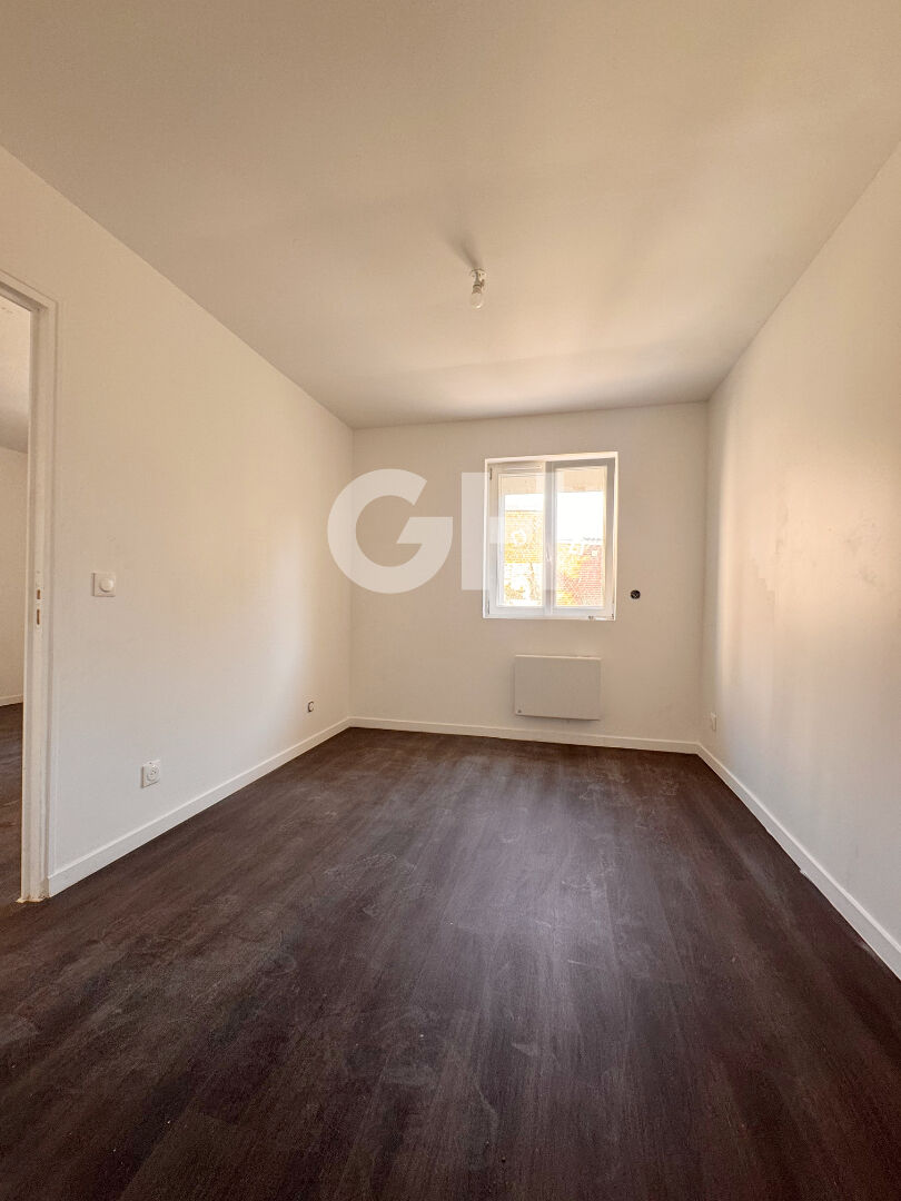 Appartement 2 pièces à louer à Maubeuge, Faubourg de Mons