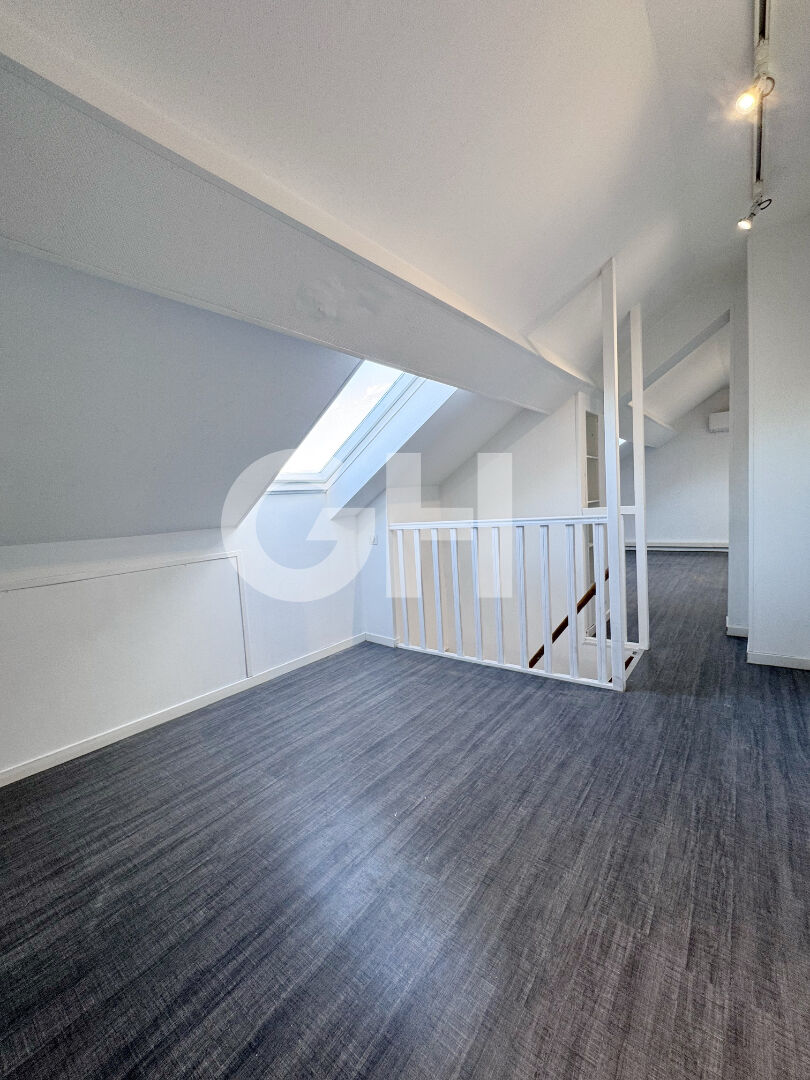 Maison chaleureuse à vendre à Rousies - 4 pièces, 130 m²