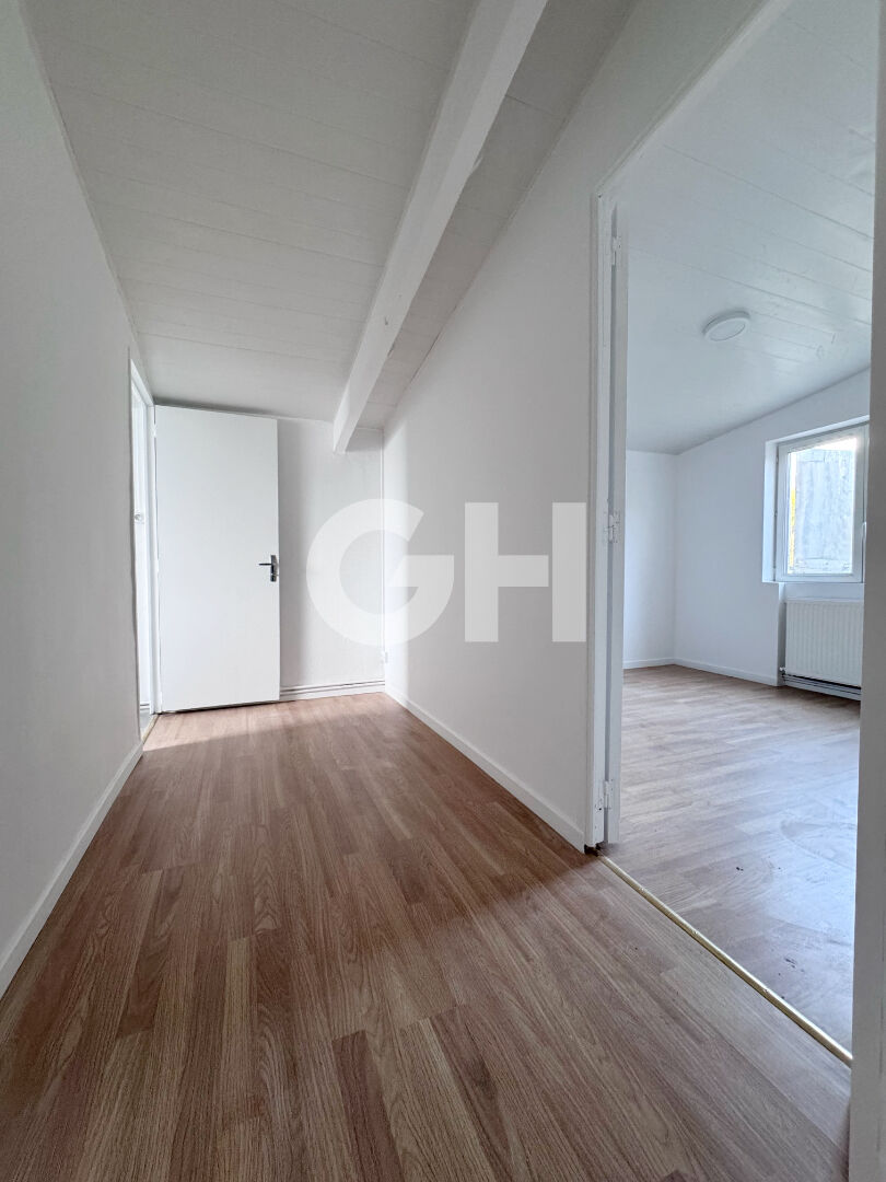 Maison 5 pièces à louer à Maubeuge - Quartier Présidents